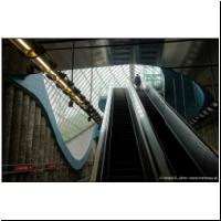 2017-04-17 U1 St-Quirin-Platz 02.jpg